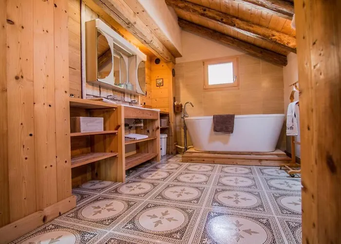 Beautiful, Atypical Loft In The Aravis